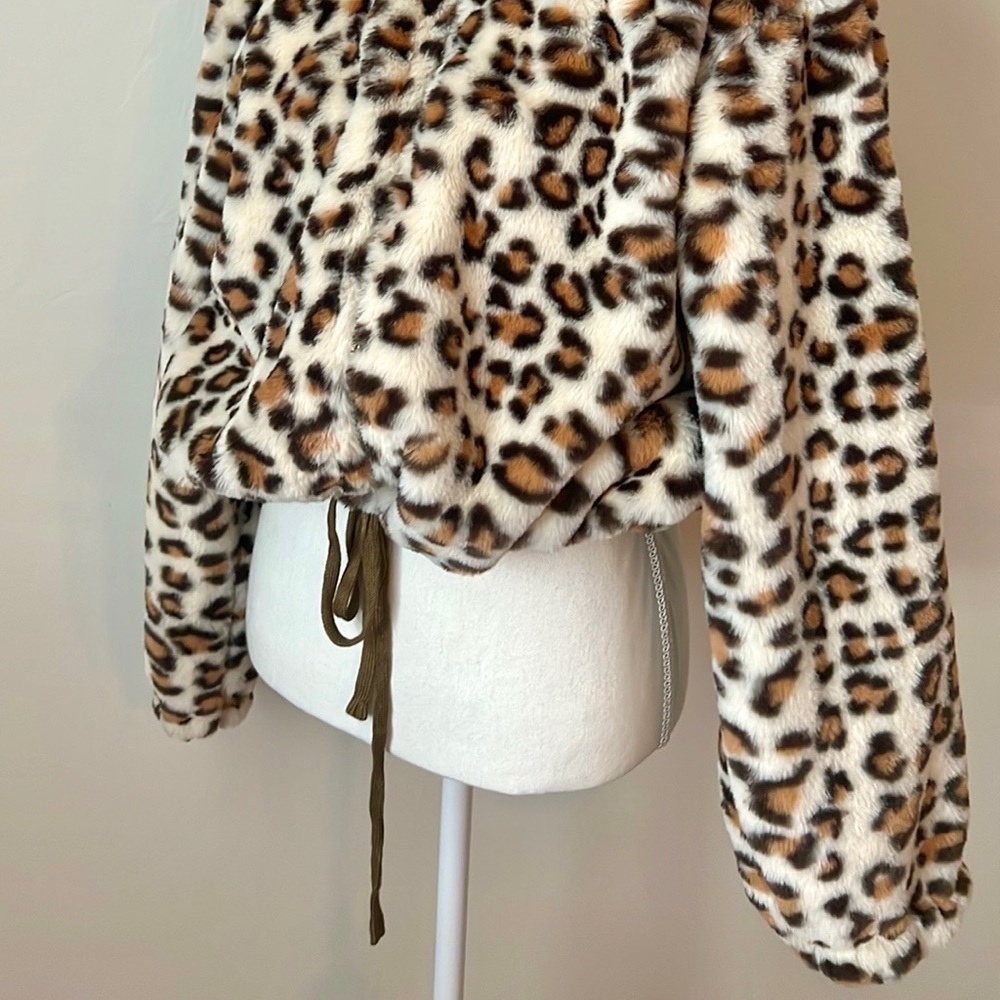 PINK Victoria’s Secret x Know One Cares Faux Fur Coat - Picture 9 of 9